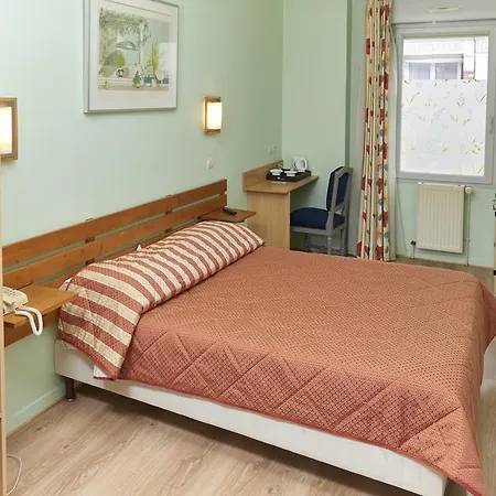 D'hotes Du Colvert Bed & Breakfast Forges-les-Eaux